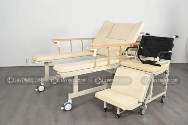 Giường bệnh nhân tách thành xe lăn TJM-G06 thiết kế là giường y tế tay quay đa năng để thuận tiện chăm sóc người già, người bệnh
