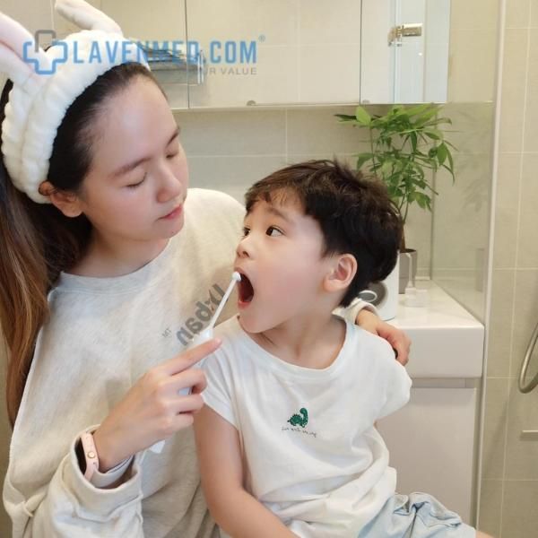 Nhiều gia đình chọn máy tăm nước là thiết bị không thể thiếu trong chăm sóc răng miệng tại nhà