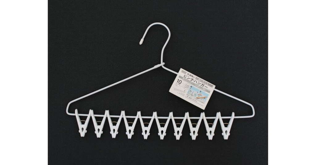 Cách sử dụng mắc treo áo kèm 10 kẹp áo màu trắng