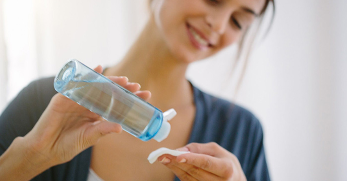 Cân bằng và dưỡng ẩm cho da