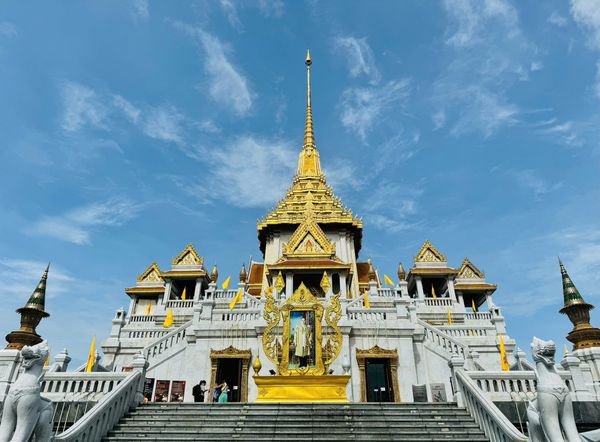 Chùa Phật vàng Thái Lan