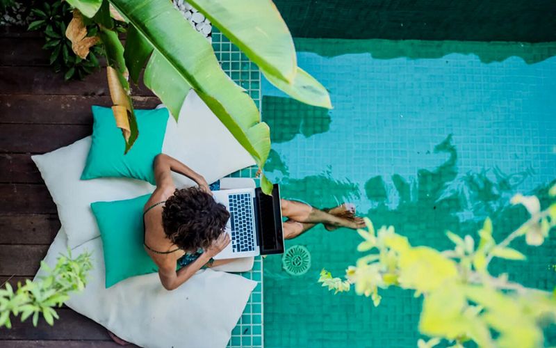 du lịch kết hợp công tác