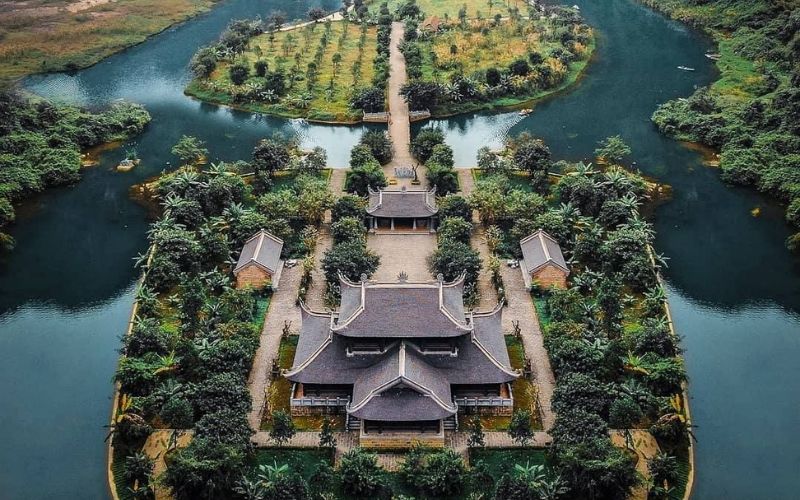 Tam Cốc Bích Động