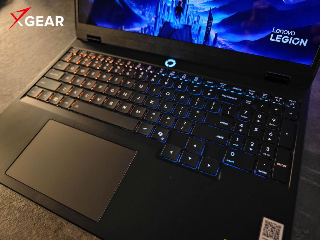 thiết kế gaming của Laptop Gaming LENOVO Legion 5 15IRX10 83LY004JVN
