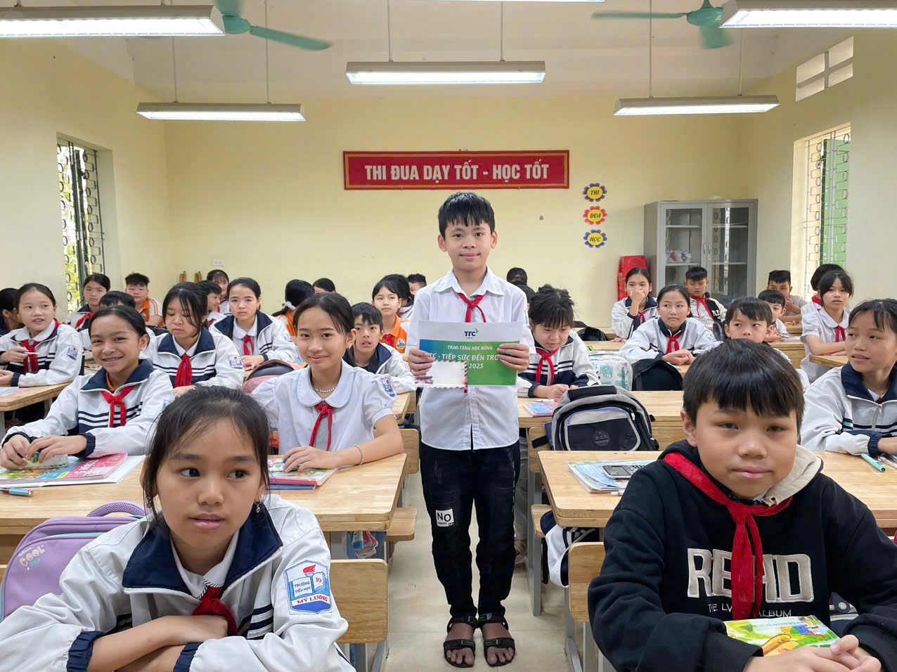 CHƯƠNG TRÌNH TRAO HỌC BỔNG “TTC - TIẾP SỨC ĐẾN TRƯỜNG” NĂM 2025