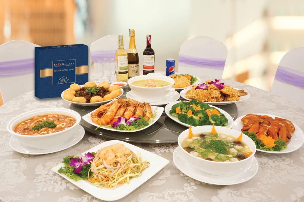 Thực đơn đa dạng được cân đối tùy theo ngân sách khách hàng