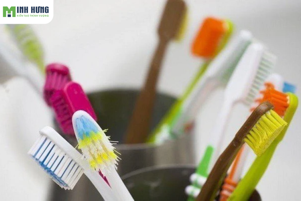 luu-ngay-top-8-cach-cham-soc-rang-mieng-dung-cach-duoi-day