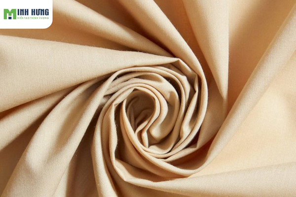 top-4-tieu-chi-vang-chon-ao-thun-nu-dai-tay-chi-em-nao-cung-can