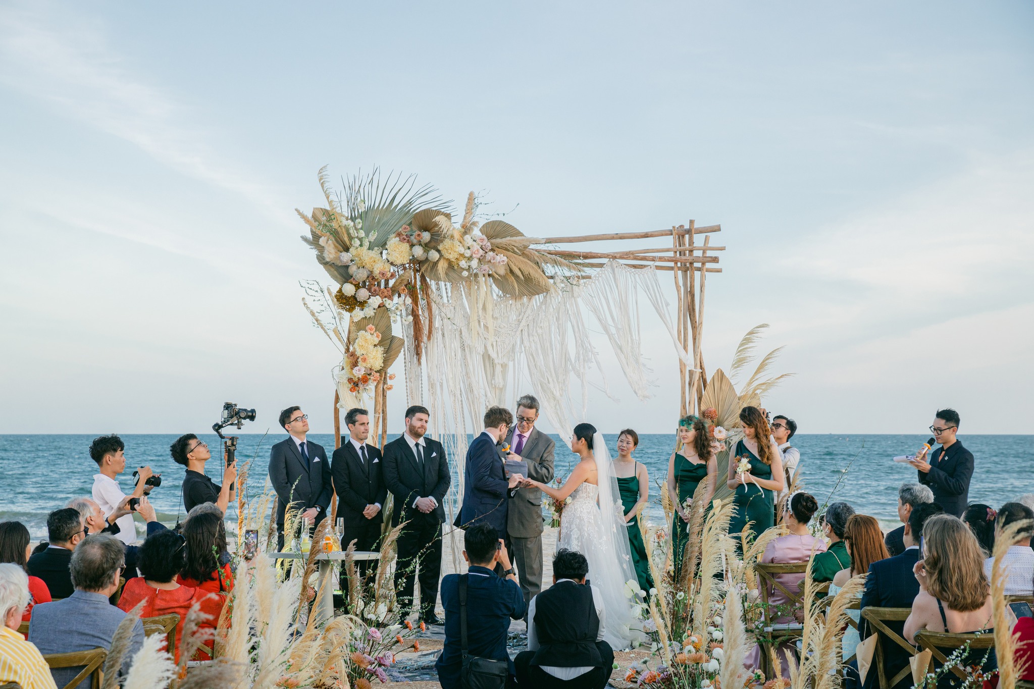 WEDDING EVENT AT ALLEZBOO RESORT MUI NE