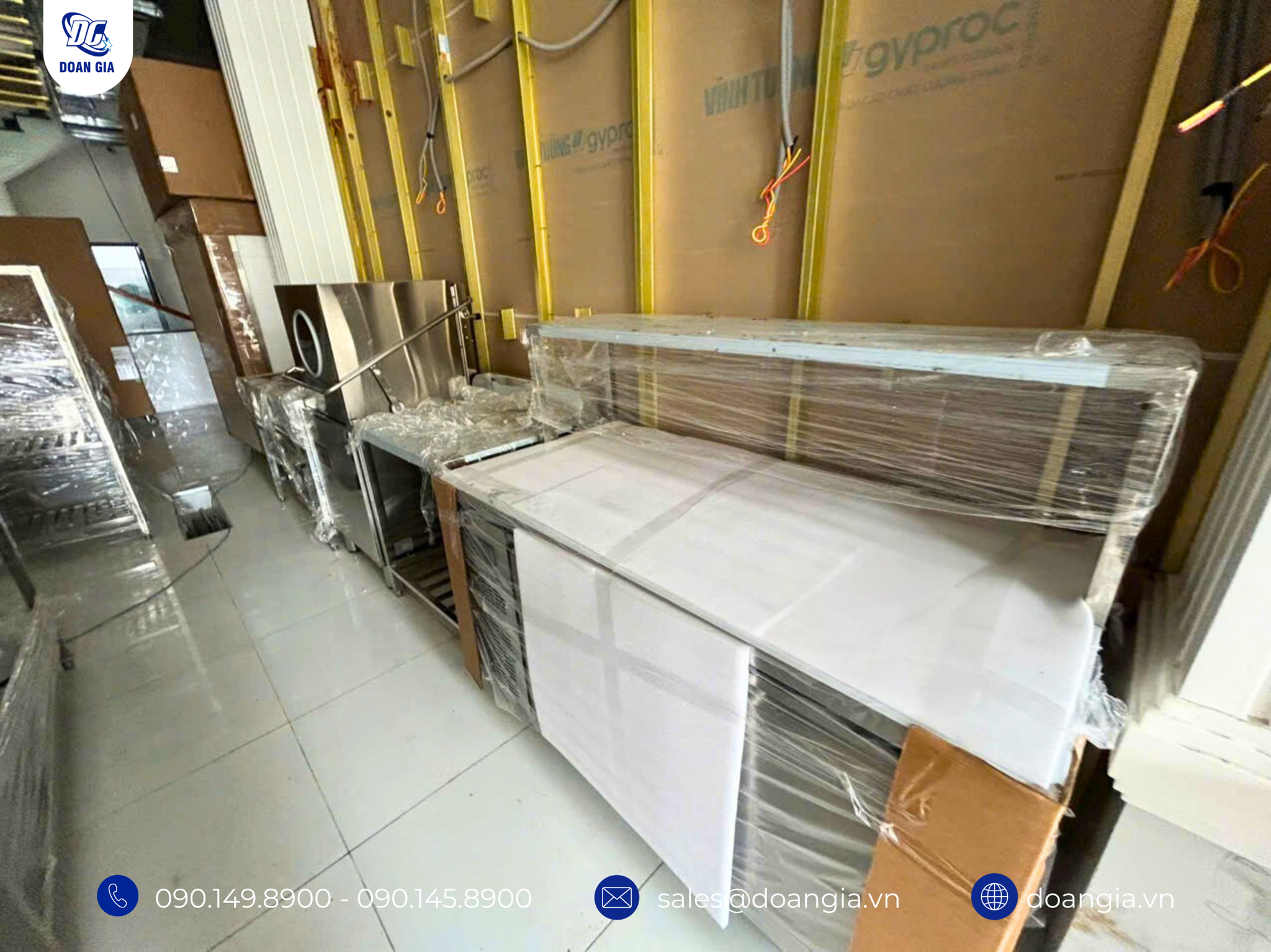 thiết bị bếp inox công nghiệp