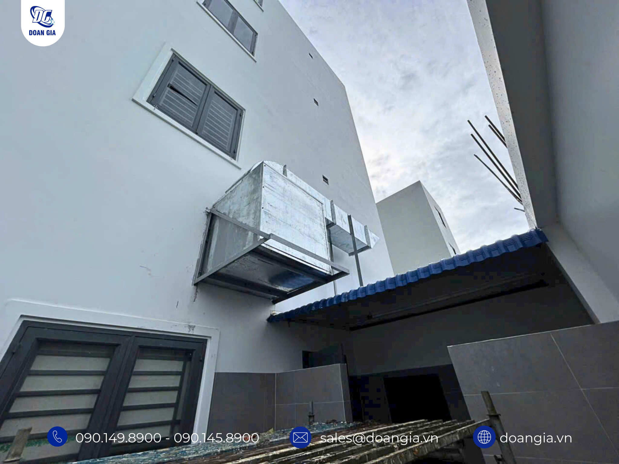 chụp hút mùi inox