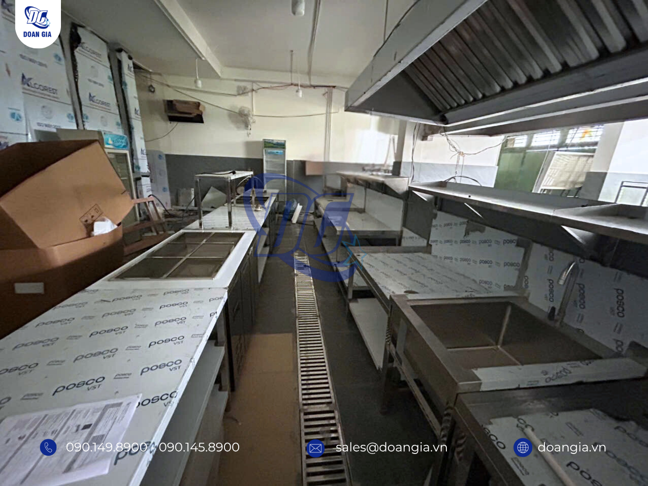 thi công bếp nhà hàng