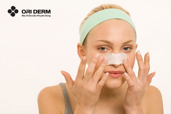 Cách chăm sóc da ngăn ngừa mụn ẩn trên mũi