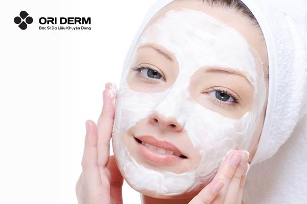 Mặt nạ dưỡng ẩm cho da khô là gì?
