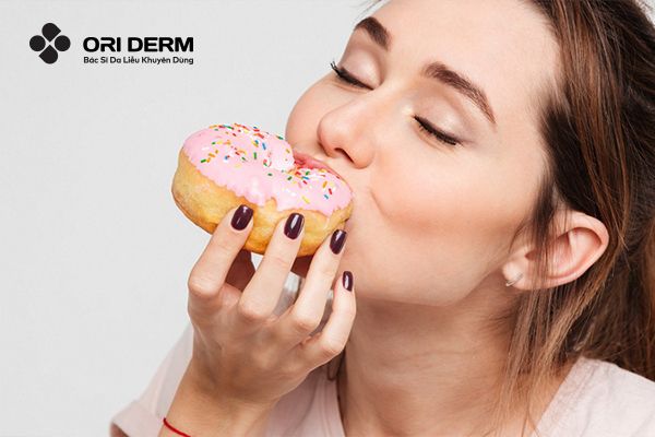 Chế độ ăn uống, lối sống sinh hoạt kém khoa học