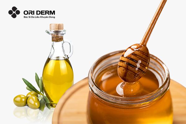 Mặt nạ dưỡng ẩm từ dầu ô liu và mật ong
