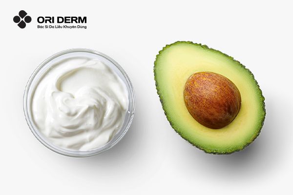 Mặt nạ cho da khô từ bơ và sữa chua