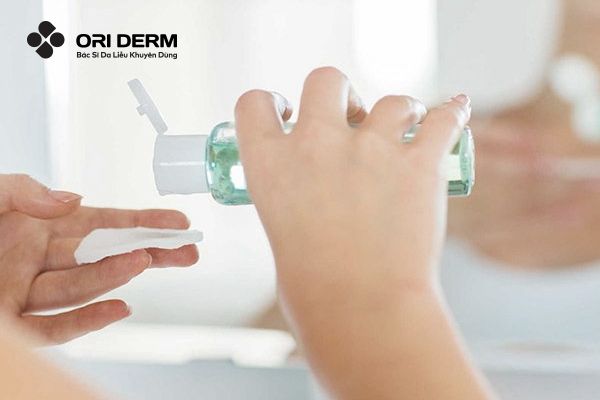 Cân bằng da hỗn hợp thiên khô