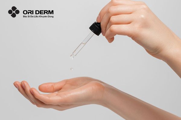 Chọn retinol phù hợp để trị mụn trứng cá