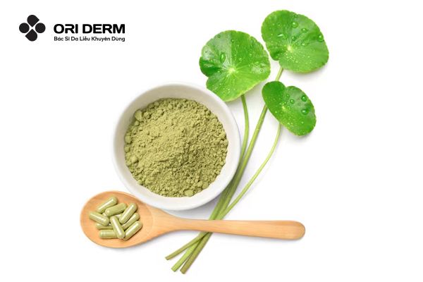 Vì sao rau má là lựa chọn tốt để trị mụn?