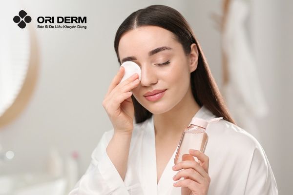 Lưu ý khi sử dụng nước tẩy trang cho da nhạy cảm