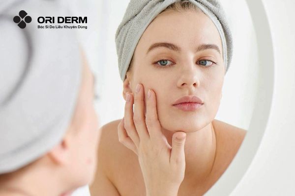 Phương pháp trị mụn mọc ở cằm