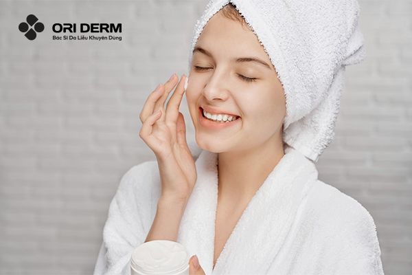 Tip để cải thiện tình trạng da mụn nhạy cảm đơn giản tại nhà