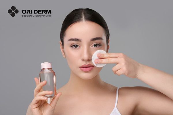 Tẩy trang vào cuối ngày