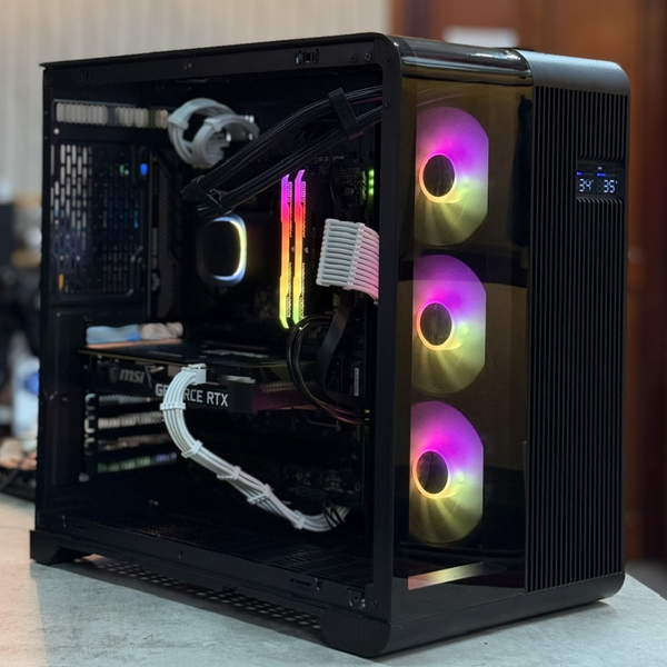 Dàn PC đẹp mắt với đèn RGB nhưng vẫn cần ưu tiên hiệu năng bên trong