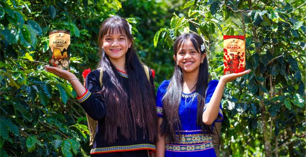 T'Măng Deeng Mang Văn Hóa Cao Nguyên Măng Đen Lên Bao Bì Cà Phê