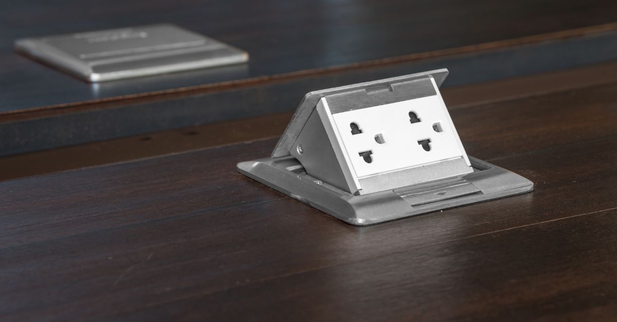 Các loại ổ cắm điện phổ biến hiện nay