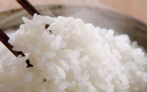 Cách chữa cơm sống nhanh, đơn giản hiệu quả