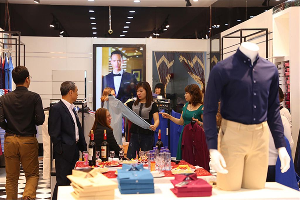 Khai trương ARISTINO Xuân Mai - Chương Mỹ - Hà Nội