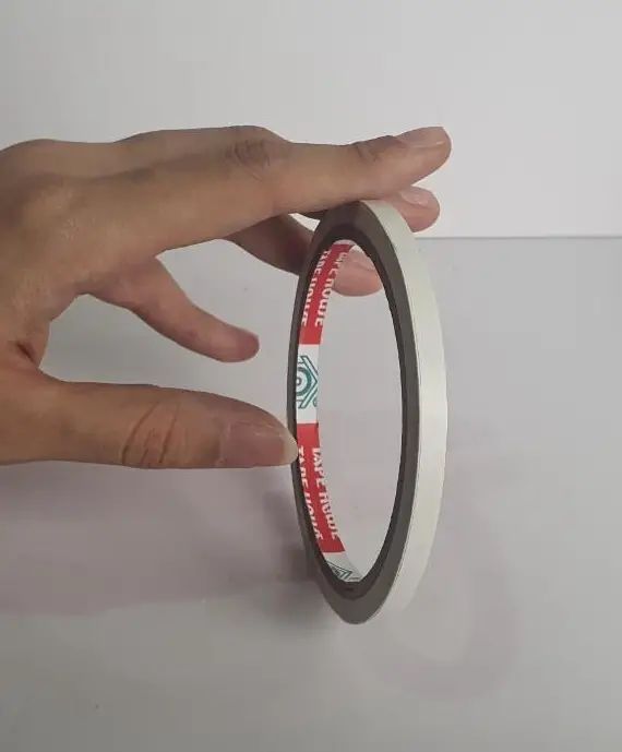 Băng keo 2 mặt - Công cụ giúp bạn sáng tạo mọi thứ dễ dàng hơn
