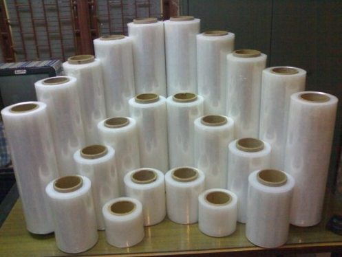 Qua các chiến dịch truyền thông, doanh nghiệp có thể giáo dục người tiêu dùng về lợi ích của việc sử dụng màng pe bọc hàng thân thiện với môi trường