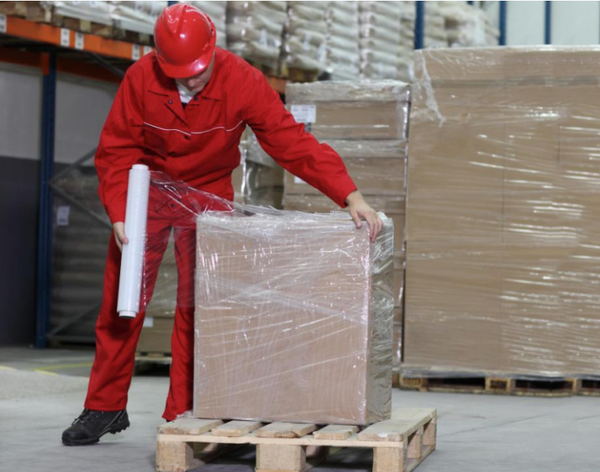 Việc chuyển sang sử dụng màng pe bọc hàng thân thiện với môi trường cũng là một xu hướng đáng chú ý