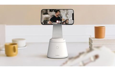 Magnetic Phone Mount with Face Tracking: Xoay 360 độ, giữ điện thoại bằng nam châm