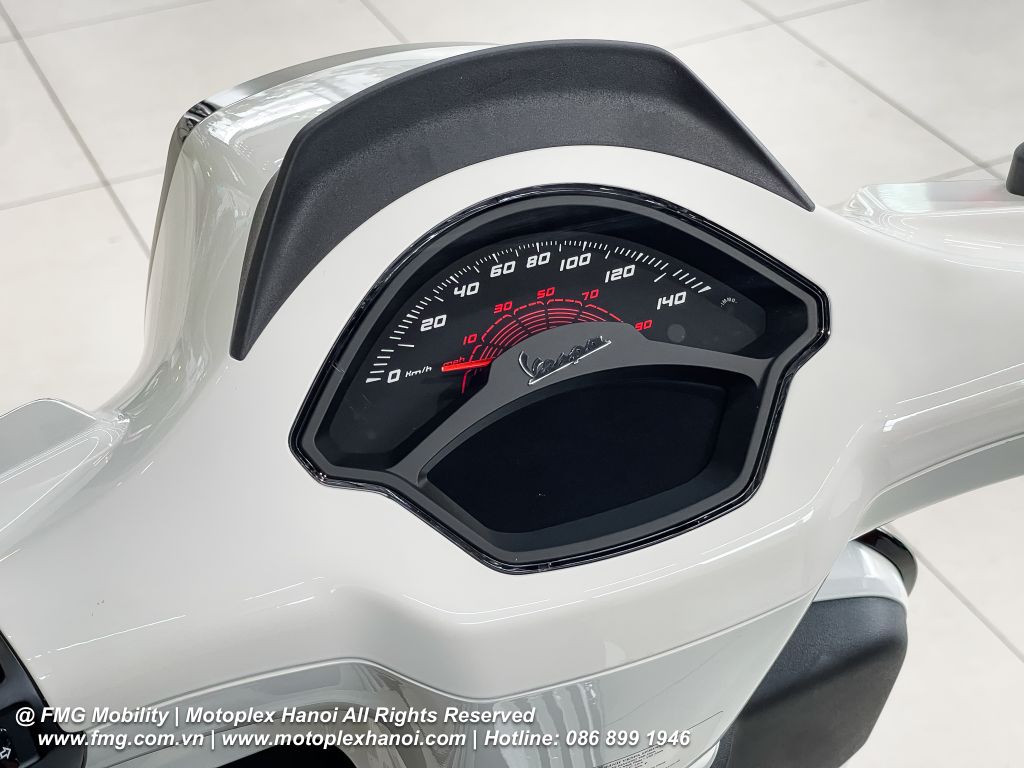Màn hình hiển thị Analog-LCD thiết kế mới trên Vespa Sprint S 125 sắc nét