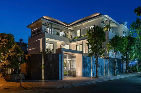 Công ty ánh sáng Ánh Minh Lighting được nhiều khách hàng lựa chọn sử dụng dịch vụ thi công ánh sáng