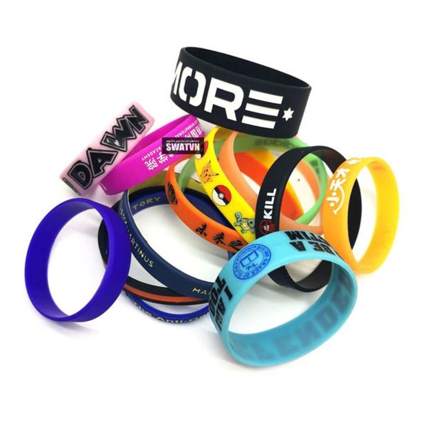 vòng tay sự kiện bằng cao su