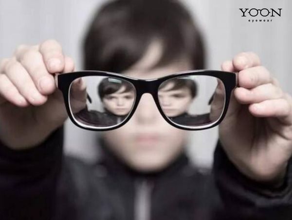 CẬN THỊ 3 ĐỘ LÀ NHƯ THẾ NÀO?