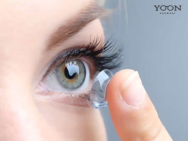 Công Dụng Của Kính Áp Tròng (Lens Cận)