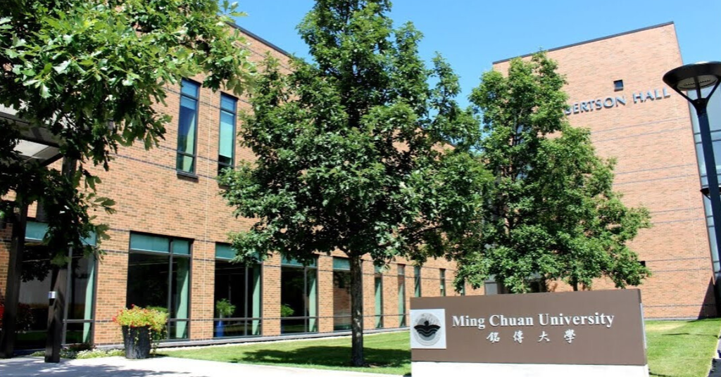 Điều kiện tuyển sinh