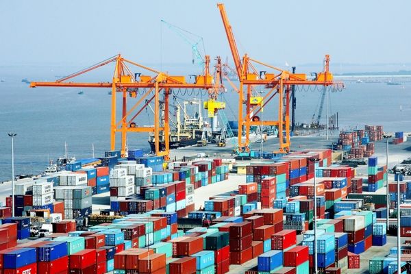 Vận chuyển hàng hóa đường biển: Hướng dẫn chi tiết A-Z về phương thức, chi phí và lựa chọn nhà cung cấp Vận chuyển hàng hóa đường biển: Hướng dẫn chi tiết A-Z về phương thức, chi phí và lựa chọn nhà cung cấp