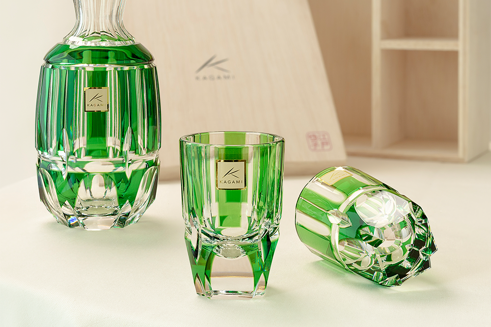 ly uống rượu sake kagami