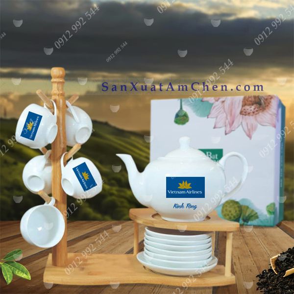 Ấm chén sứ trắng in logo quà tặng khách hàng mobifone
