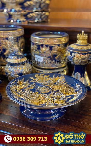 Mâm bồng nên để trước hay sau bát hương?