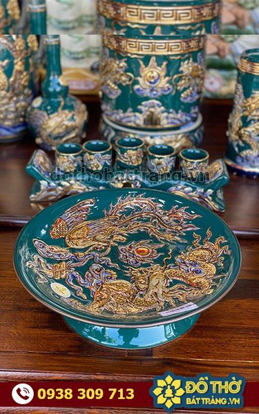 Mâm bồng nên để trước hay sau bát hương?