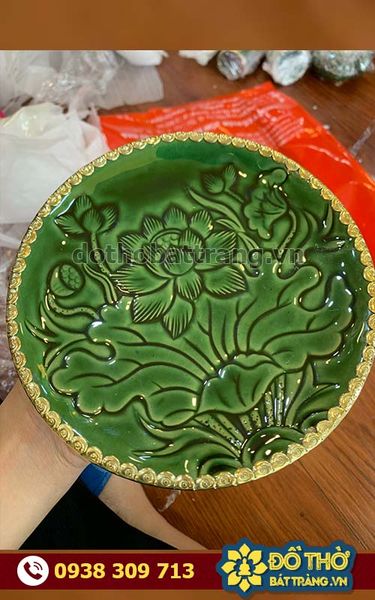 Mâm bồng nên để trước hay sau bát hương?