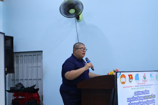 Công dân số bạc - lớp kỹ năng số